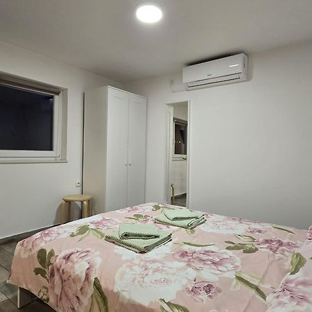 A&M Studio Apartman Otocac Exterior photo